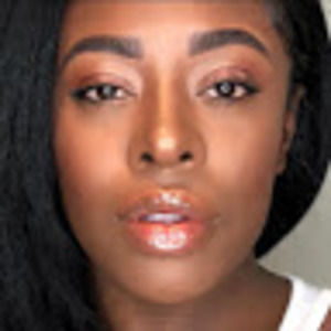 Meet your Posher, Hillary